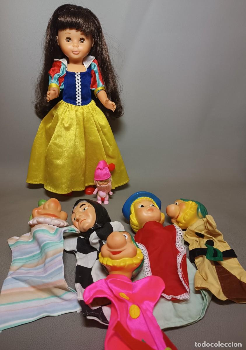 Mu&ntilde;ecas Nancy y Lucas: Mu&ntilde;eca Nancy Blancanieves con 1 enanito. REGALO los titeres