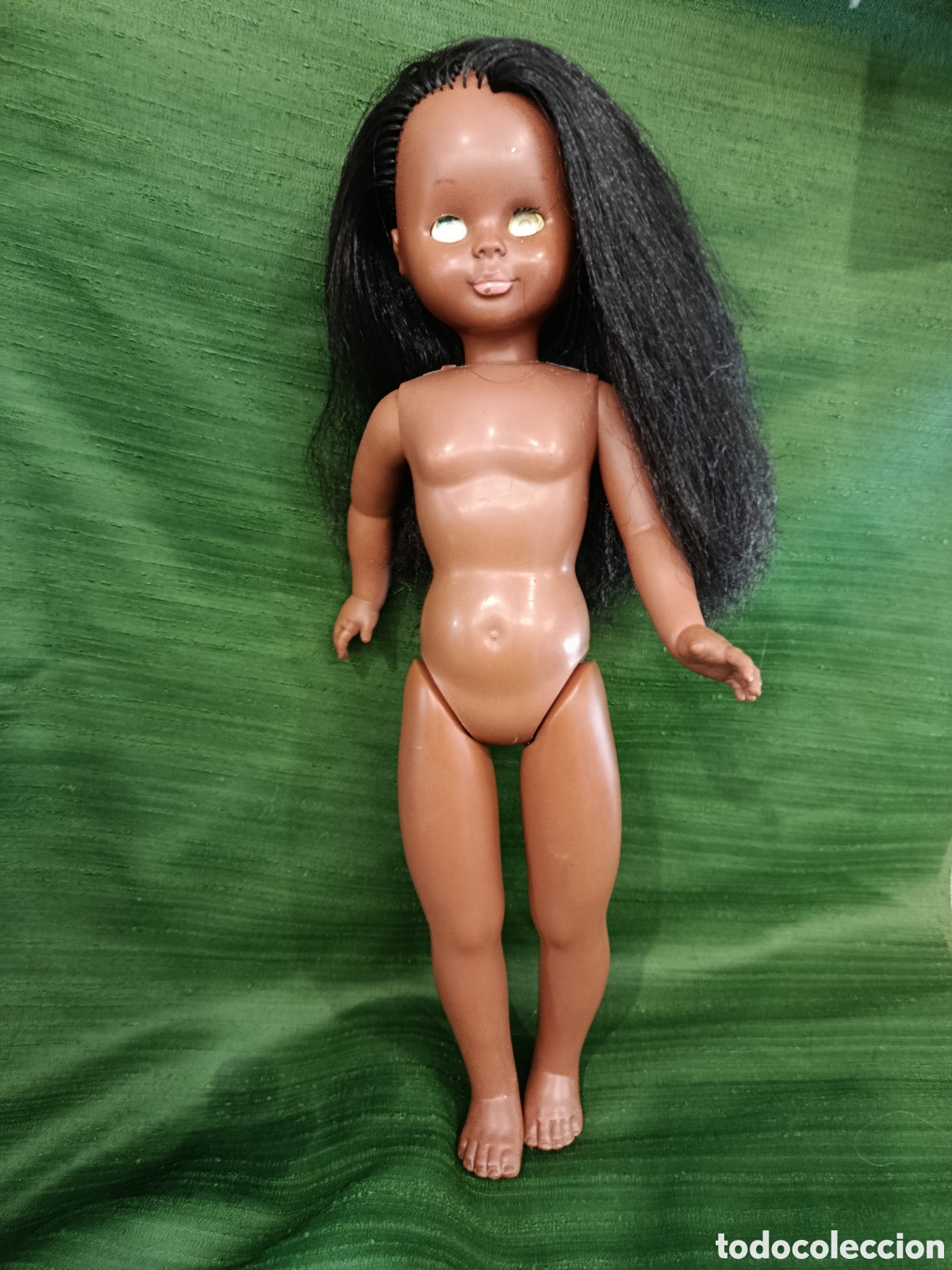 Mu&ntilde;ecas Nancy y Lucas: Nancy negra, ojos azules , pelo liso. Para restaurar