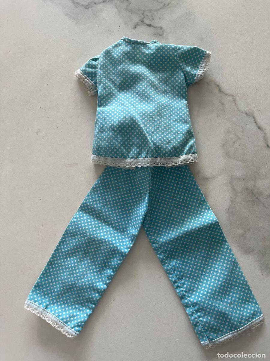Puppen Nancy und Lucas: Antiguo pijama de Nancy