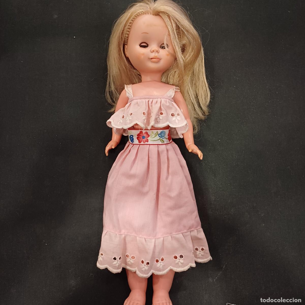 Puppen Nancy und Lucas: CONJUNTO FLORES PARA NANCY DE FAMOSA.