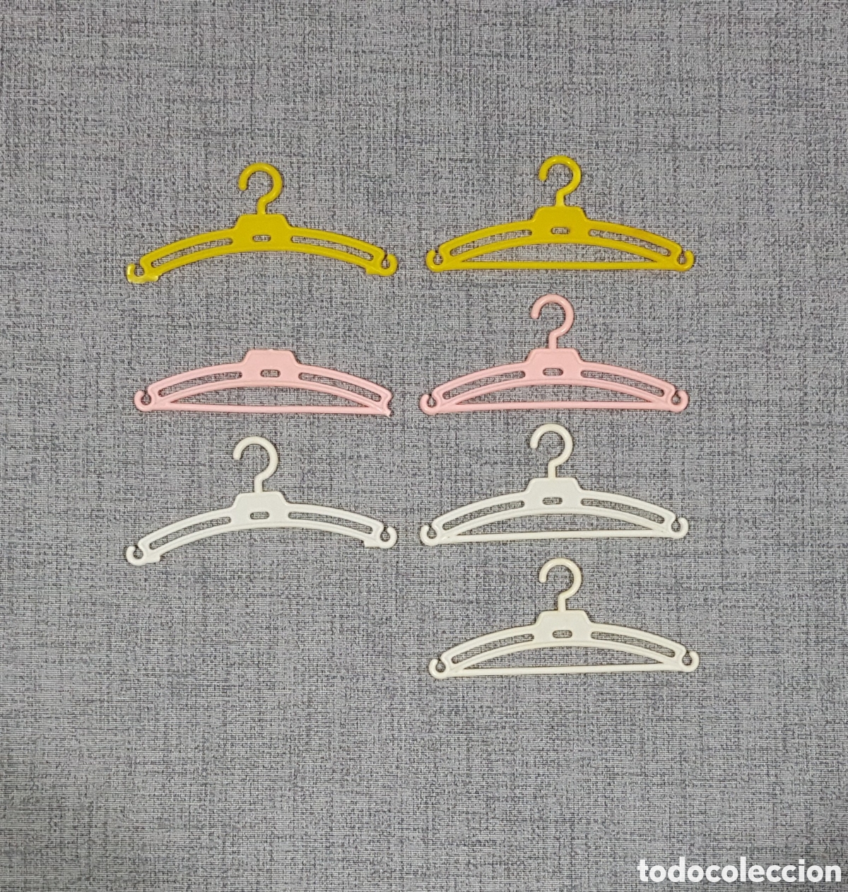 Bonecas Nancy e Lucas: PERCHAS PARA ROPA DE LESLY (NANCY, FAMOSA)
