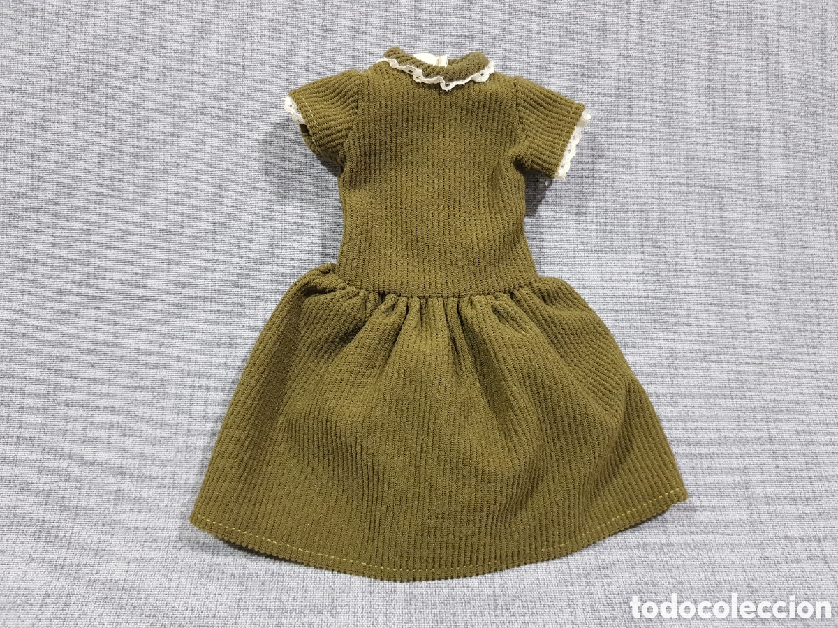 Bonecas Nancy e Lucas: LESLY, LA HERMANITA DE NANCY. VESTIDO PANA VERDE. BOUTIQUE TROUSSEAU. FAMOSA
