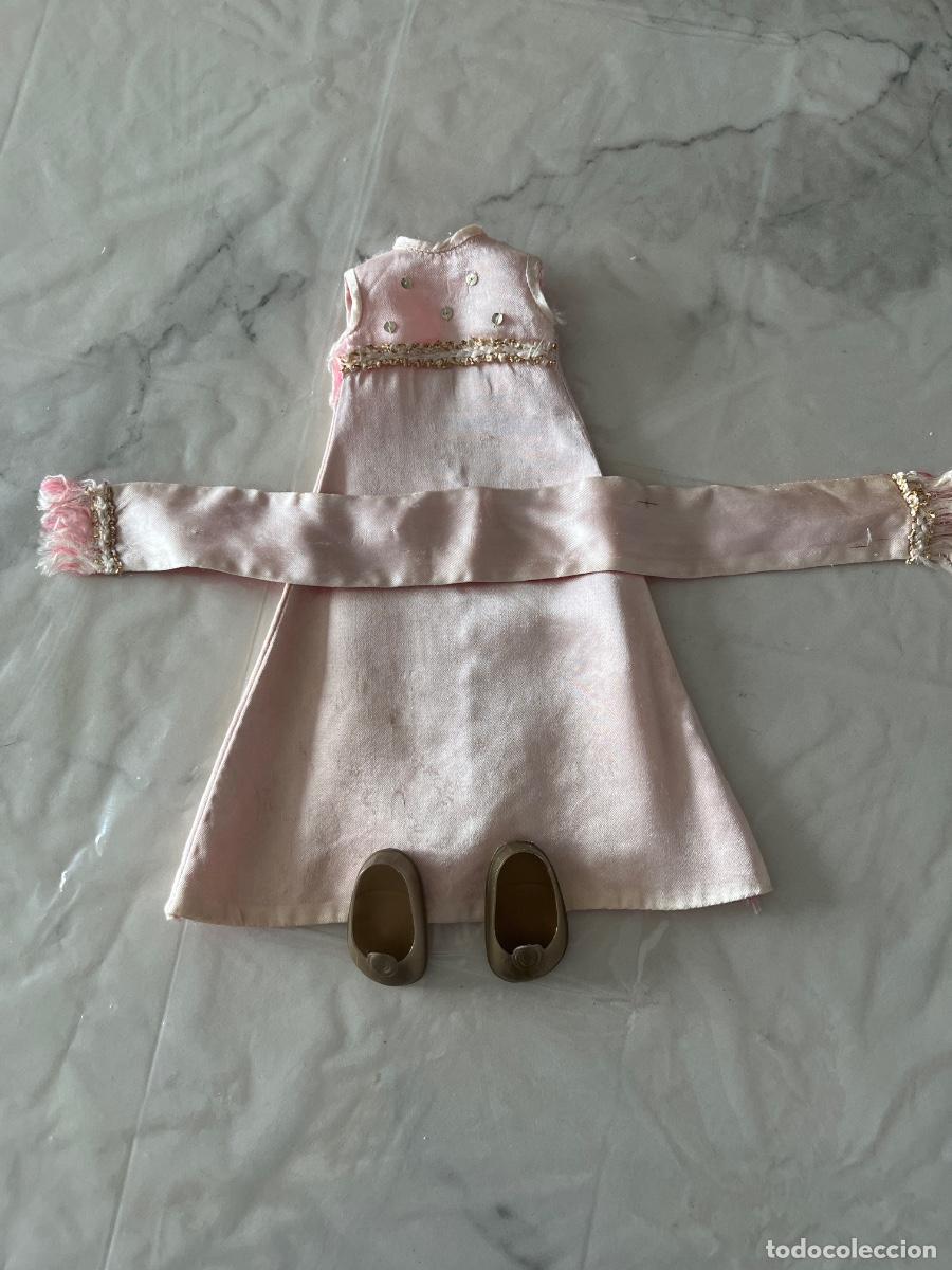 Mu&ntilde;ecas Nancy y Lucas: Antiguo vestido de Nancy con etiqueta.