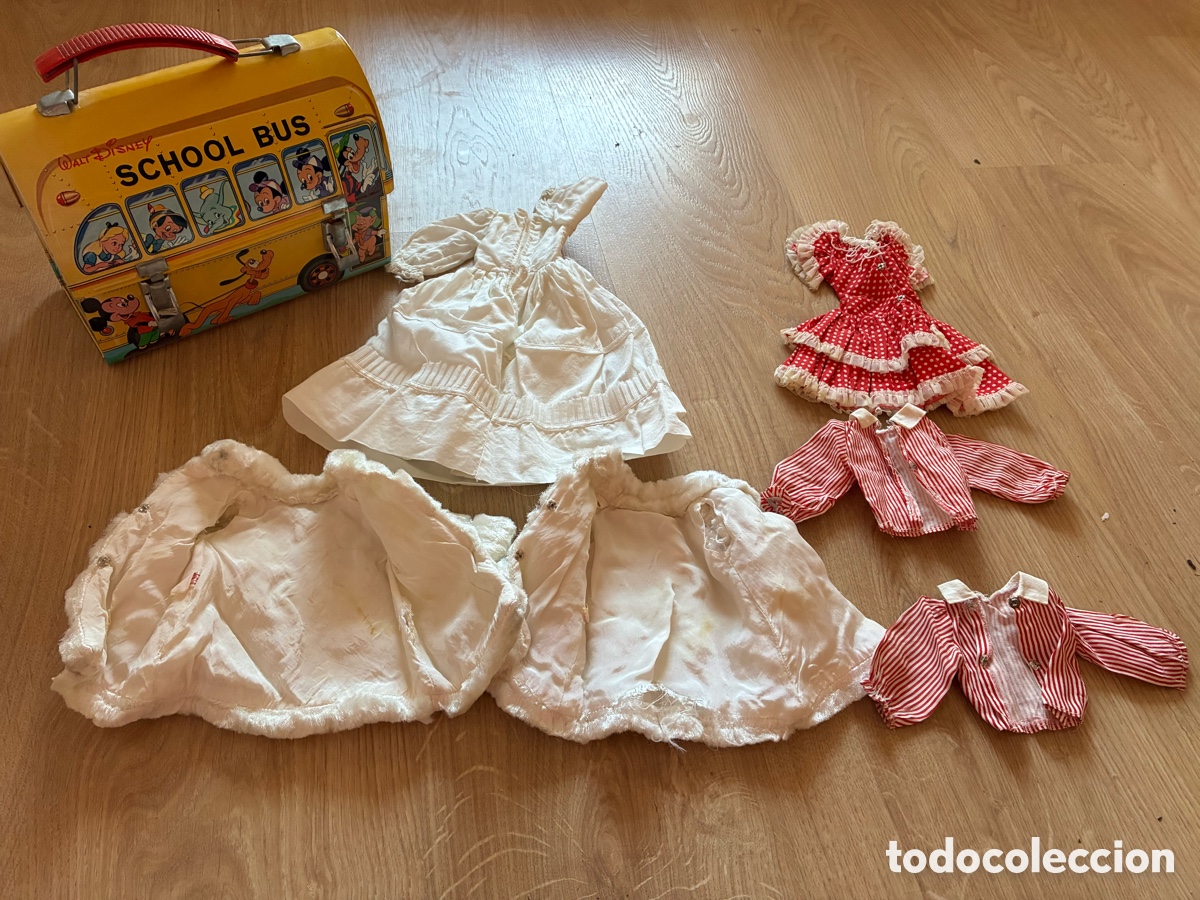 Mu&ntilde;ecas Nancy y Lucas: Vestidos Nancy a&ntilde;os 70: Comuni&oacute;n, sevillana, abrigos y blusa colegiala