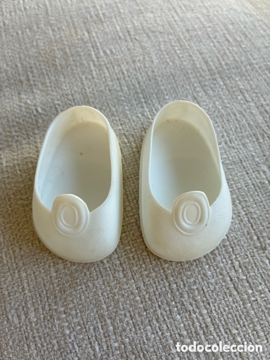 Mu&ntilde;ecas Nancy y Lucas: Zapatos blancos Nancy a&ntilde;os 70