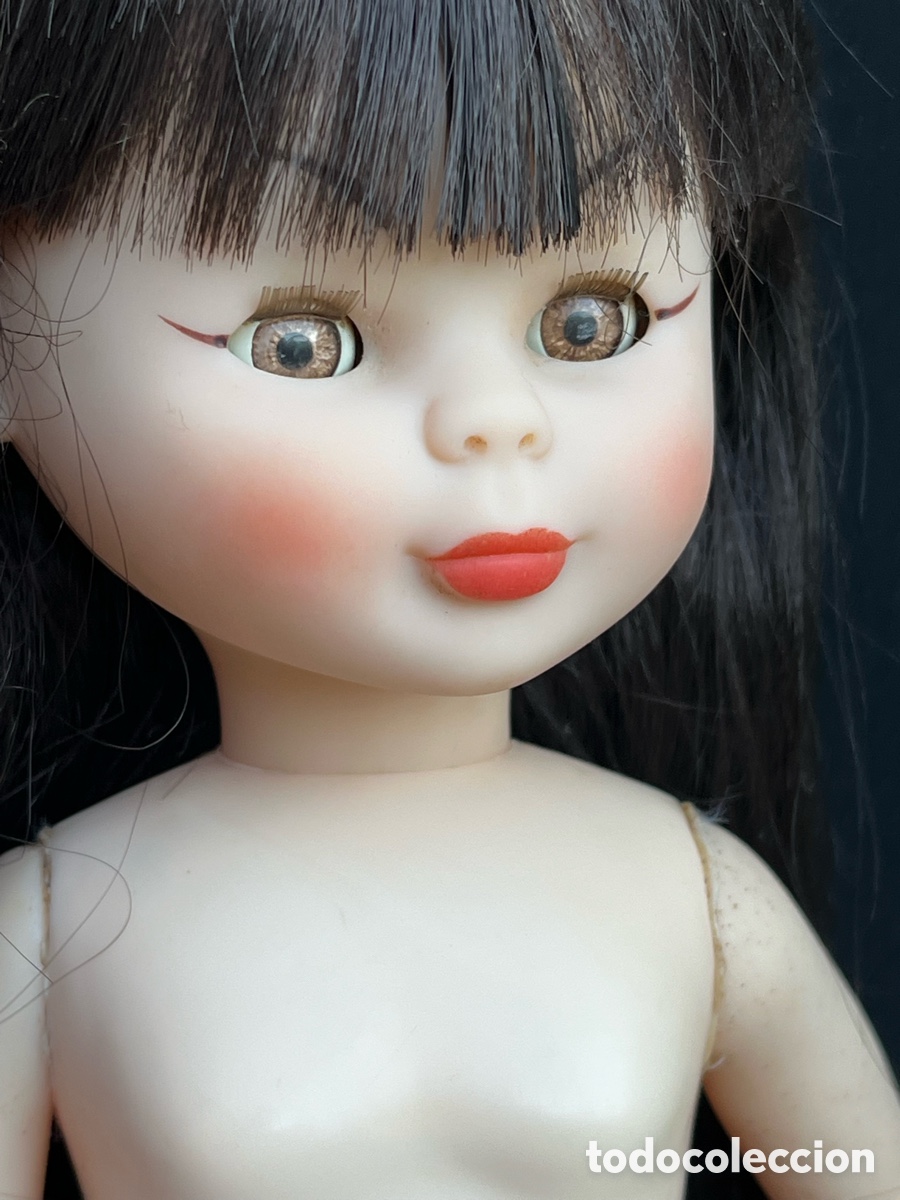 Mu&ntilde;ecas Nancy y Lucas: Mu&ntilde;eca Nancy oriental blanca, ojos marr&oacute;n claro. Muy rara y dif&iacute;cil.