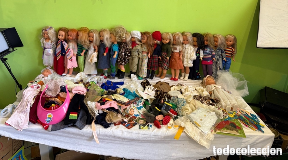 Mu&ntilde;ecas Nancy y Lucas: Gran colecci&oacute;n de mu&ntilde;ecas Nancy Famosa vintage a&ntilde;os 70 y 80.Vestidos originales,zapatos, accesorios