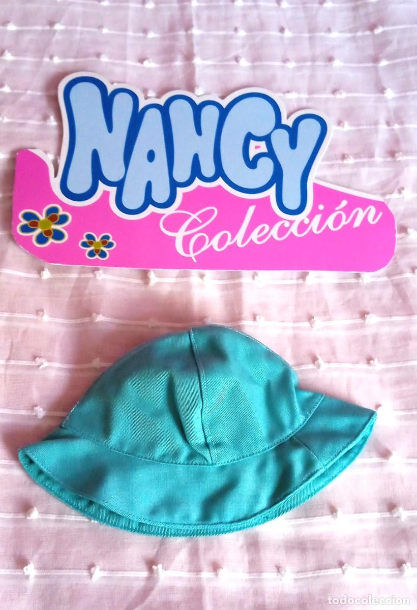 Mu&ntilde;ecas Nancy y Lucas: GORRO DEL CONJUNTO LLUVIA NANCY - Foto 2