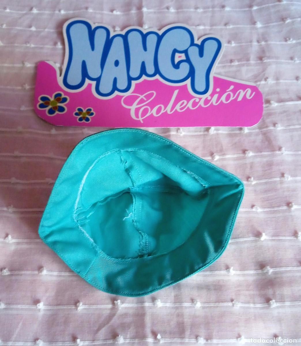 Mu&ntilde;ecas Nancy y Lucas: GORRO DEL CONJUNTO LLUVIA NANCY - Foto 3