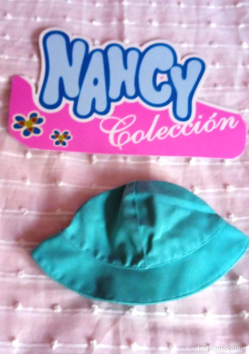 Mu&ntilde;ecas Nancy y Lucas: GORRO DEL CONJUNTO LLUVIA NANCY - Foto 4