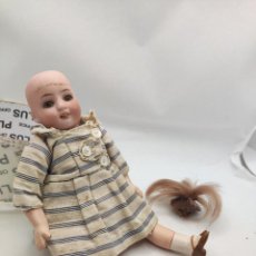 Muñecas Porcelana: MUÑECA PORCELANA ALEMANA CON MARCAS PP SIGLO XX CON VESTIDO ALEMANIA FRANCIA