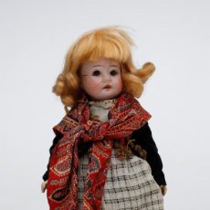 Bonecas Porcelana: MUÑECA ALEMANA DE CABEZA DE PORCELANA ROTA. Lote 348592308