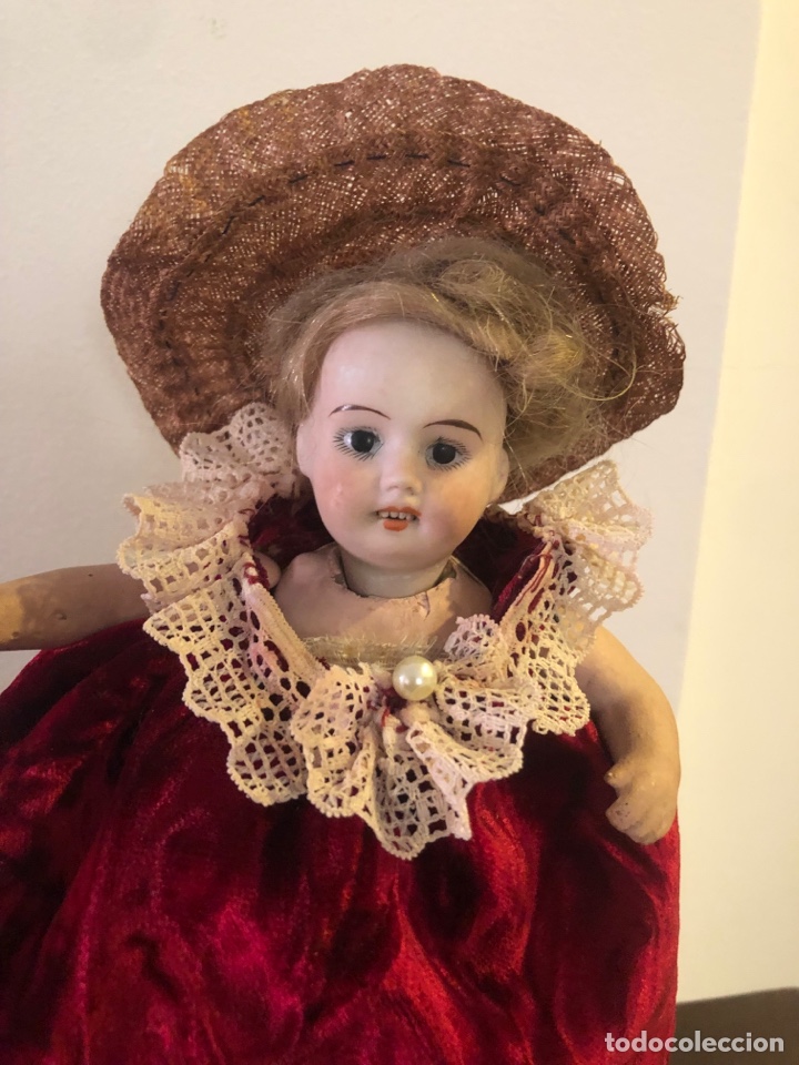 Mu&ntilde;ecas porcelana: Antigua mu&ntilde;eca con cabeza de biscuit - Foto 2