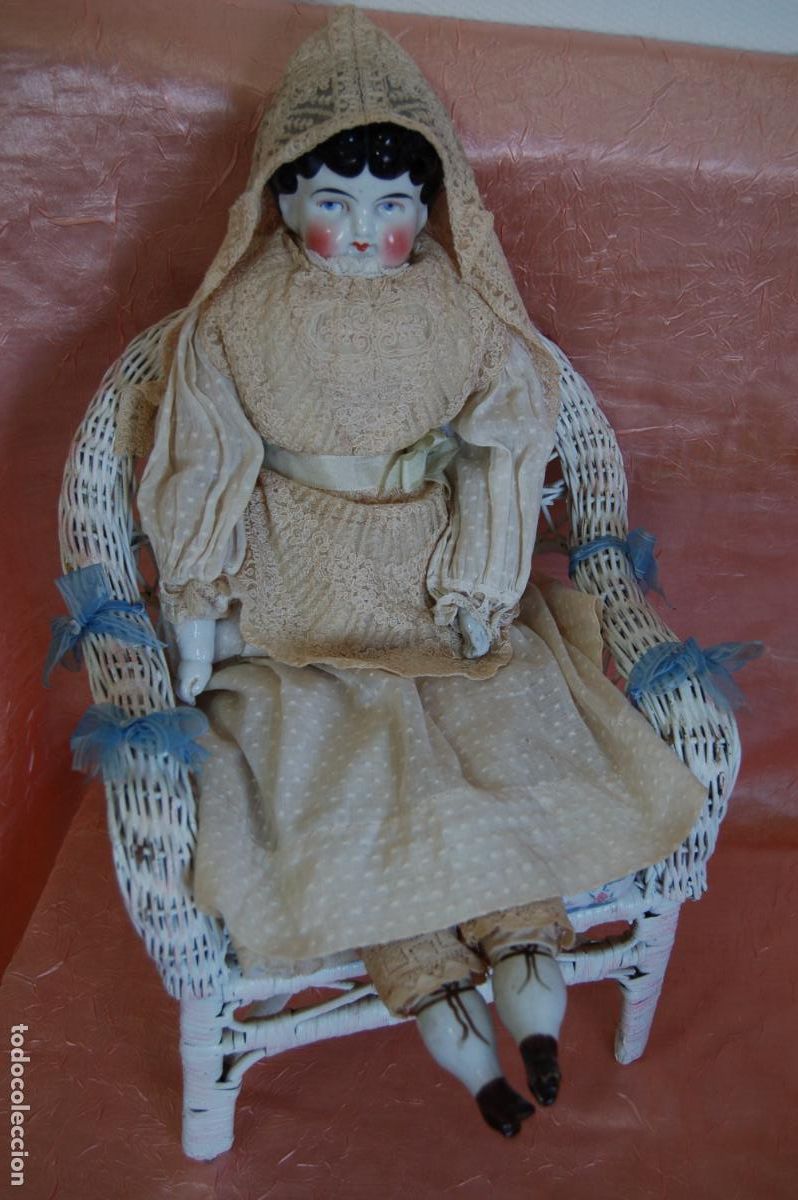 Mu&ntilde;ecas Porcelana: mu&ntilde;eca alemana de porcelana antigua