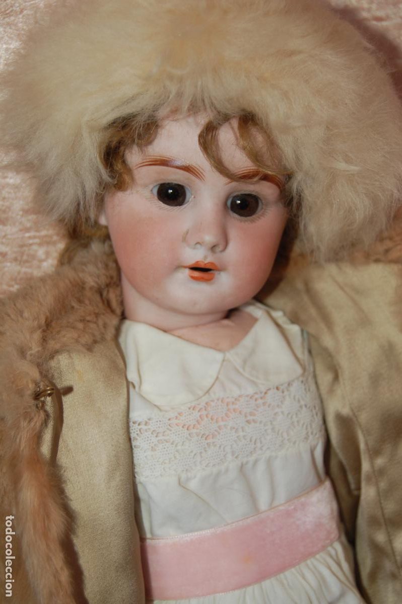 Mu&ntilde;ecas porcelana: mu&ntilde;eca lehmann en caja