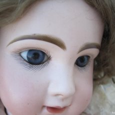 Bambole Porcellana: JUMEAU, CABEZA DE BISCUIT, DEPOSÉ SGDG. BOCA CERRADA, OJOS DE CRISTAL, 65 CM.
