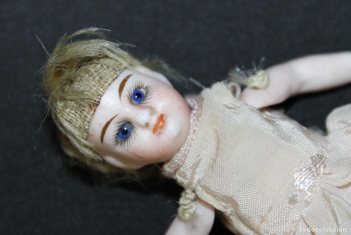 Mu&ntilde;ecas porcelana: Original mu&ntilde;eca francesa Mignonette en biscuit - Foto 2