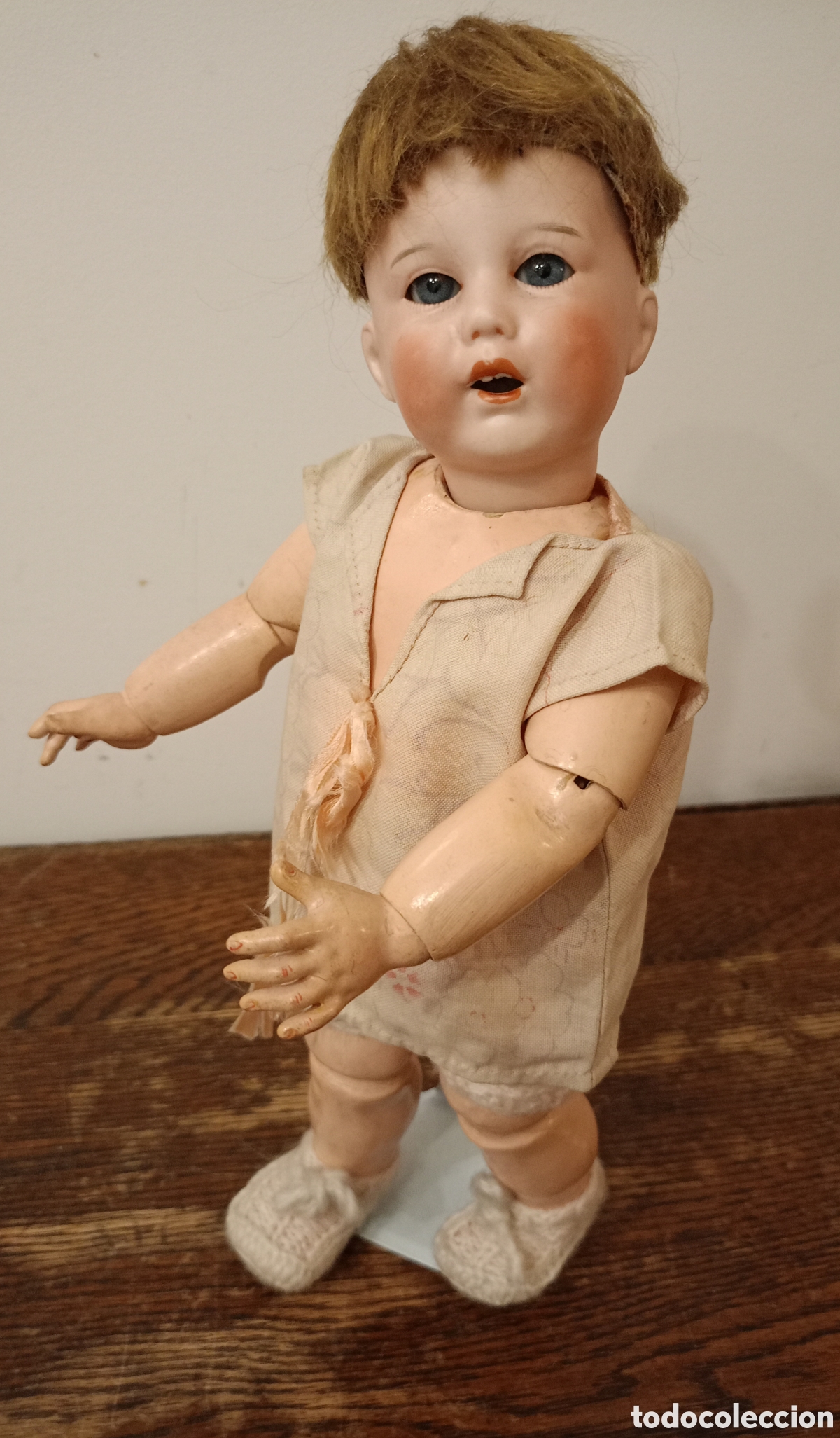 Mu&ntilde;ecas porcelana: Magn&iacute;fica Mu&ntilde;eca Antigua SFBJ 251 B&eacute;b&eacute; Caract&egrave;re - Talla 4 (Francia, c. 1910-1920)