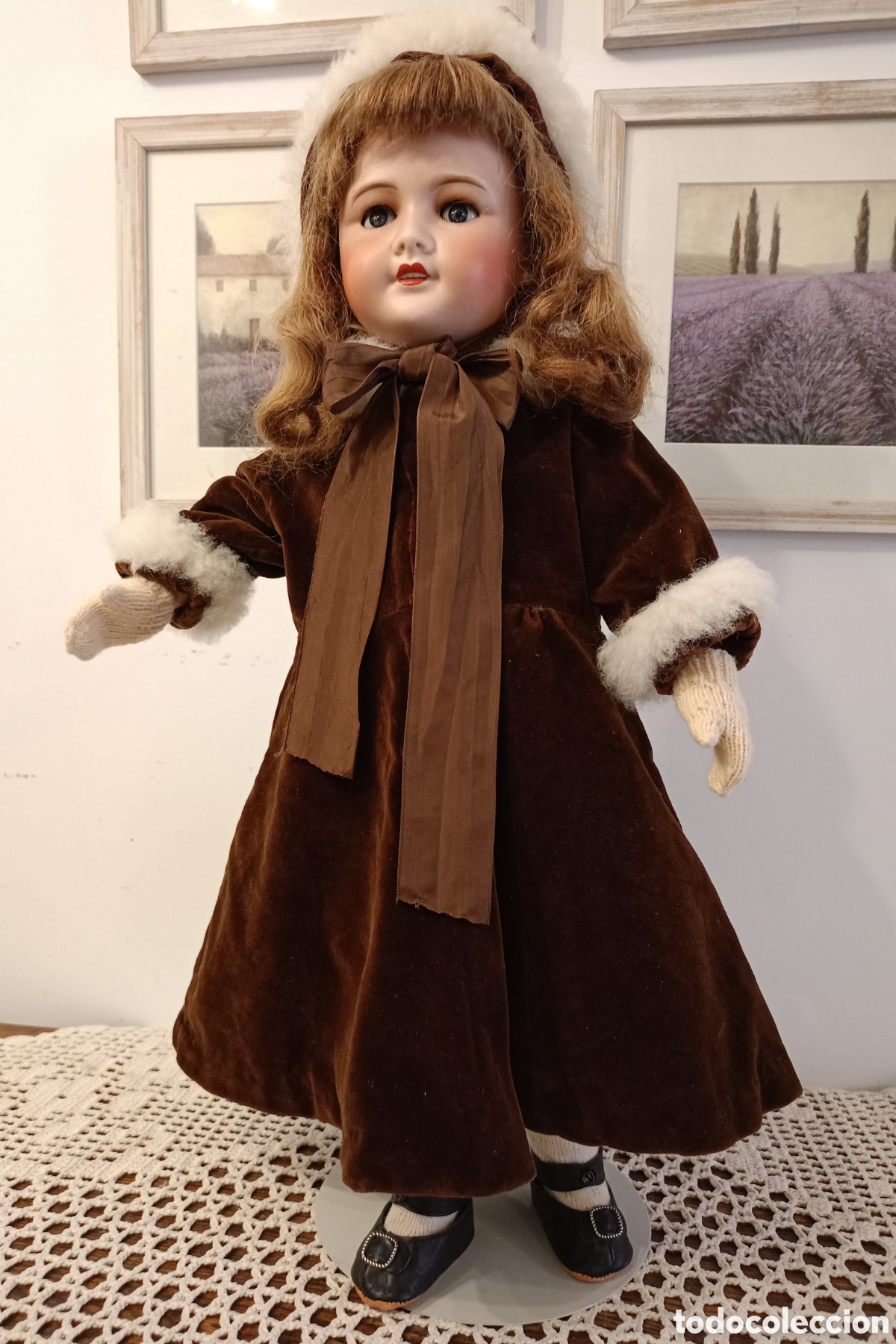 Mu&ntilde;ecas porcelana: Antigua mu&ntilde;eca francesa principios del 1900 ,60 cm de altura.
