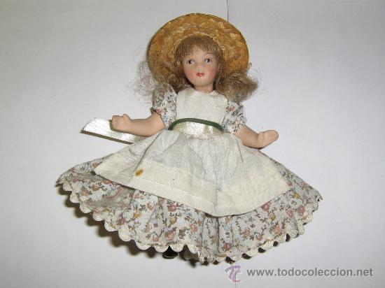 Mu&ntilde;ecas porcelana: MU&Ntilde;ECA DE PORCELANA - Foto 1