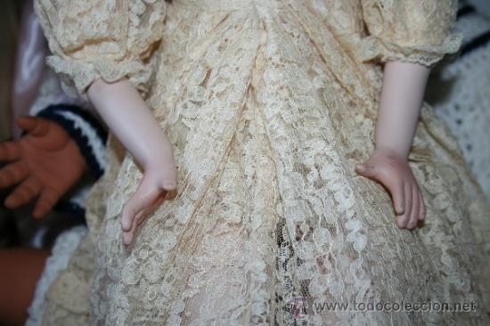 Mu&ntilde;ecas porcelana: mu&ntilde;eca de porcelana y composicion o celuloide - Foto 4