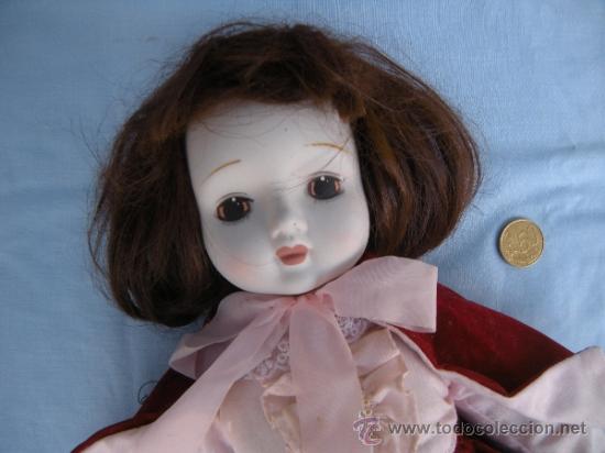 Mu&ntilde;ecas porcelana: MU&Ntilde;ECA EN PORCELANA - Foto 1