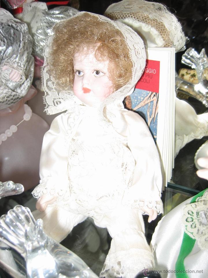 Mu&ntilde;ecas porcelana: Mu&ntilde;eca de procelana rara. - Foto 2