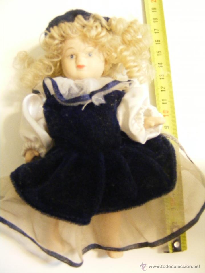Mu&ntilde;ecas porcelana: MU&Ntilde;ECA DE PORCELANA - Foto 1