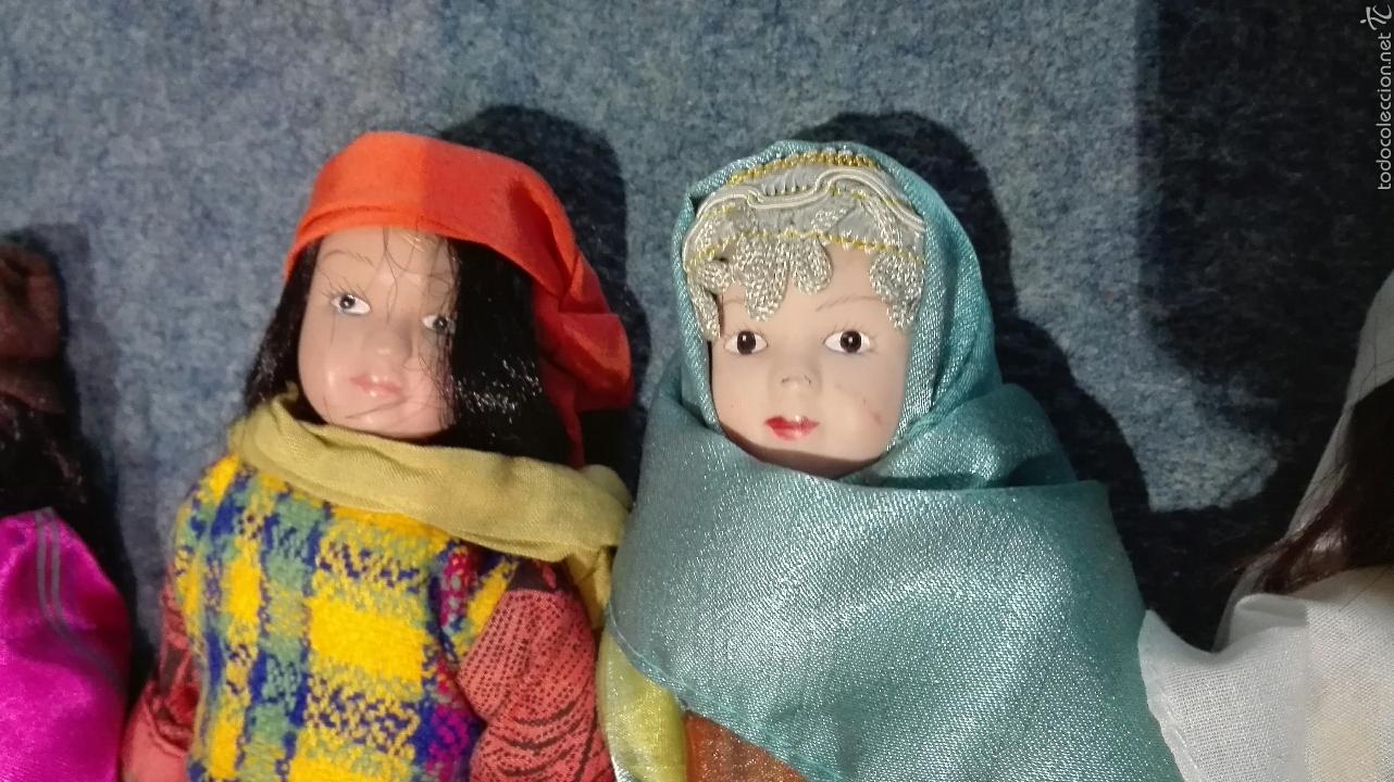 Mu&ntilde;ecas porcelana: Lote de 5 Mu&ntilde;ecas - Foto 2