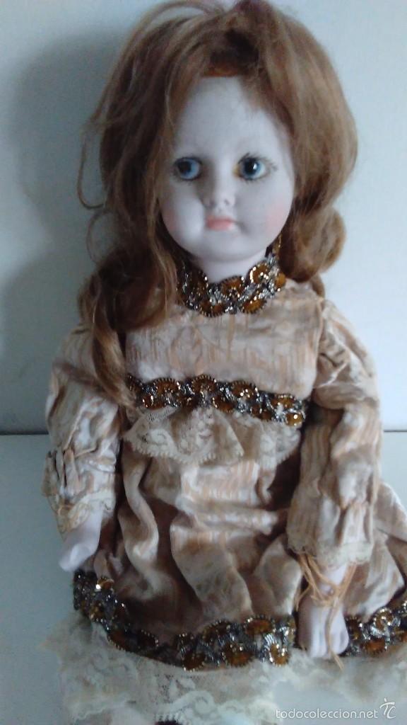 Mu&ntilde;ecas porcelana: Mu&ntilde;eca de porcelana - Foto 1