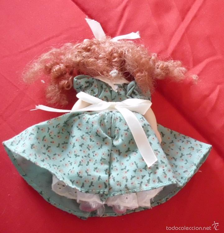 Mu&ntilde;ecas porcelana: Mu&ntilde;eca de porcelana. - Foto 2