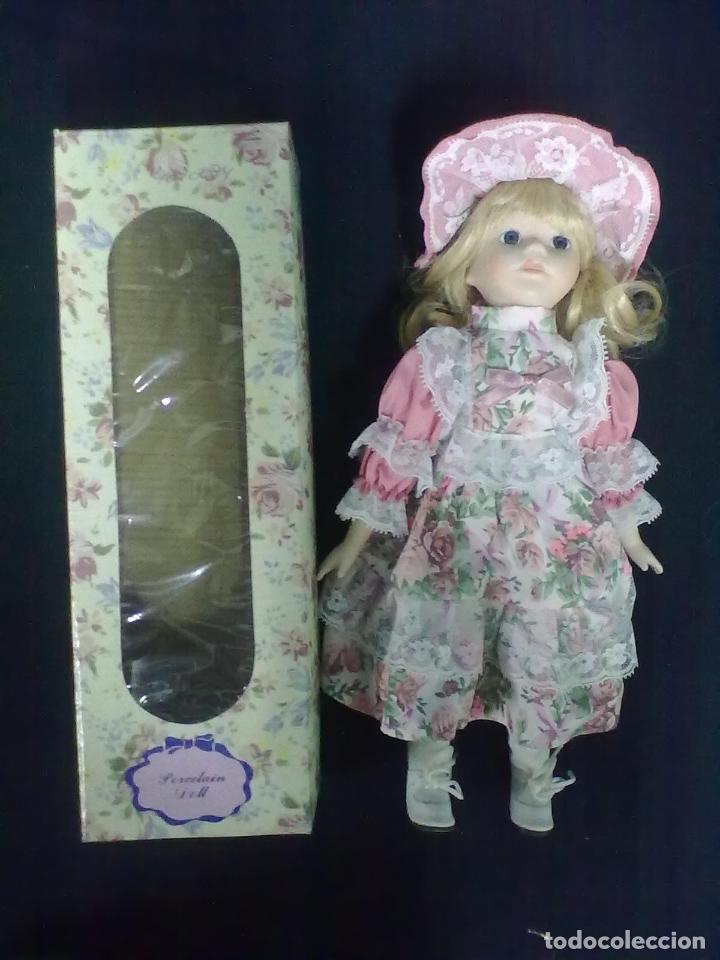 Mu&ntilde;ecas porcelana: MU&Ntilde;ECA PORCELANA - Foto 1