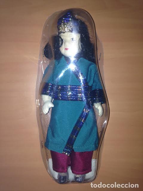 Mu&ntilde;ecas porcelana: MU&Ntilde;ECA PORCELANA COREA EDICIONES RBA - Foto 1