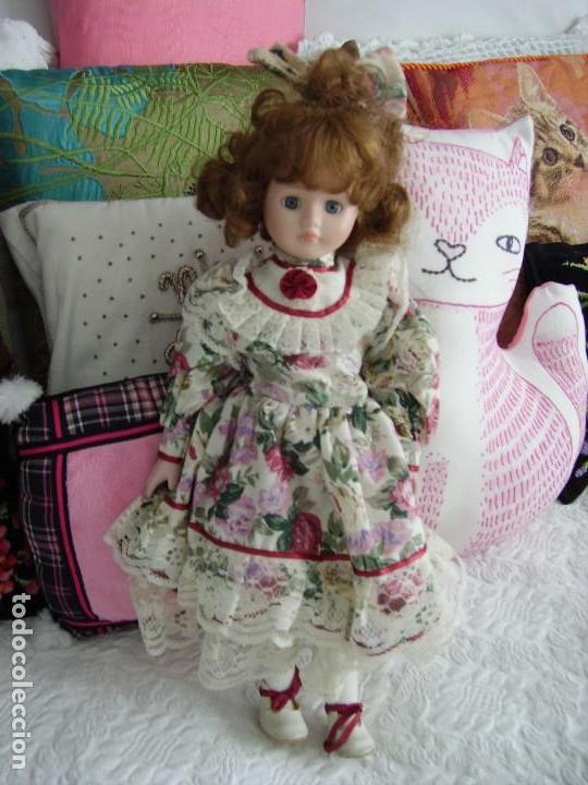 Mu&ntilde;ecas porcelana: Mu&ntilde;eca de porcelana - Foto 1