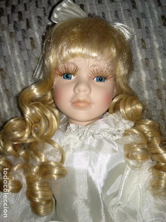 Mu&ntilde;ecas porcelana: Mu&ntilde;eca porcelana comuni&oacute;n - Foto 2