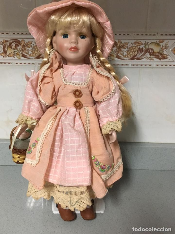 Mu&ntilde;ecas porcelana: Mu&ntilde;eca de porcelana - Foto 1