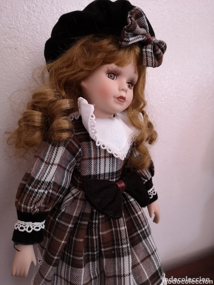Mu&ntilde;ecas porcelana: Mu&ntilde;eca de porcelana - Foto 2
