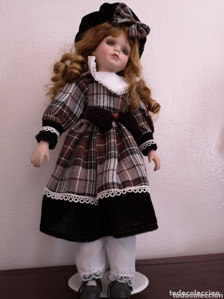 Mu&ntilde;ecas porcelana: Mu&ntilde;eca de porcelana - Foto 1