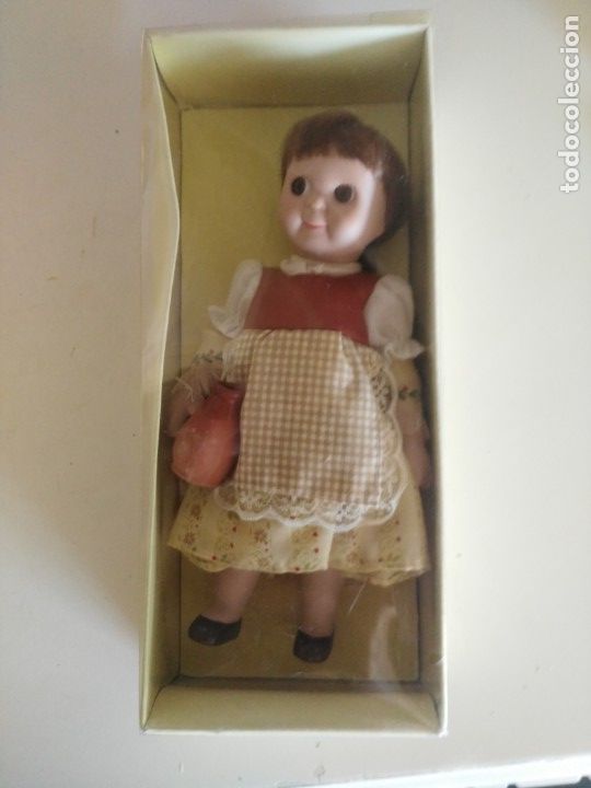 Mu&ntilde;ecas porcelana: LECHERA - GOOGLY - mu&ntilde;ecas de cuento - Foto 1