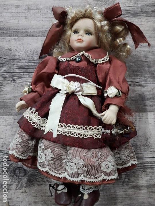 Mu&ntilde;ecas porcelana: Mu&ntilde;eca de porcelana - Foto 2