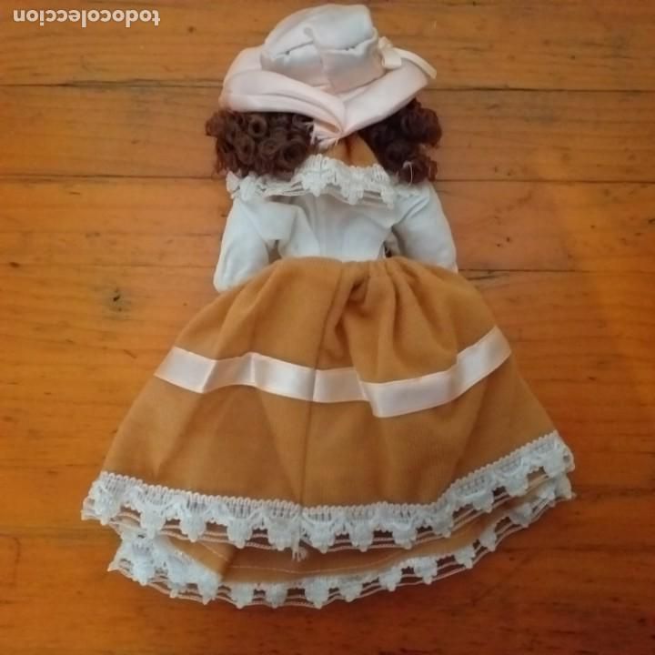 Mu&ntilde;ecas porcelana: Mu&ntilde;eca de porcelana - Foto 2