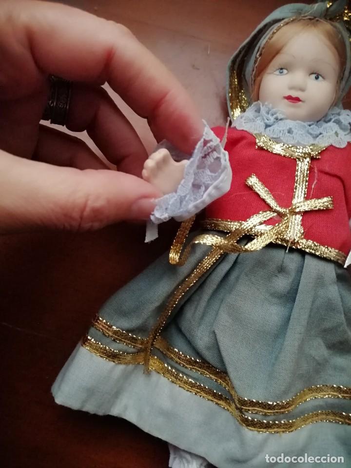 Mu&ntilde;ecas porcelana: Mu&ntilde;eca de porcelana - Foto 2