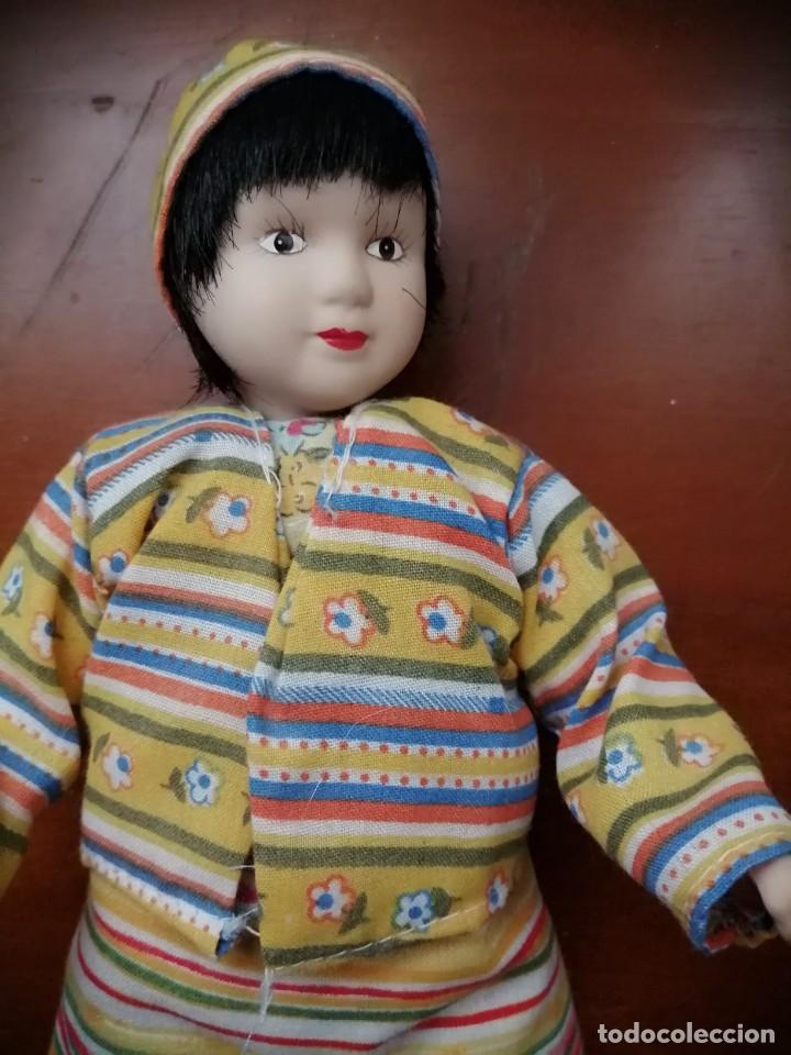 Mu&ntilde;ecas porcelana: Mu&ntilde;eca de porcelana - Foto 2