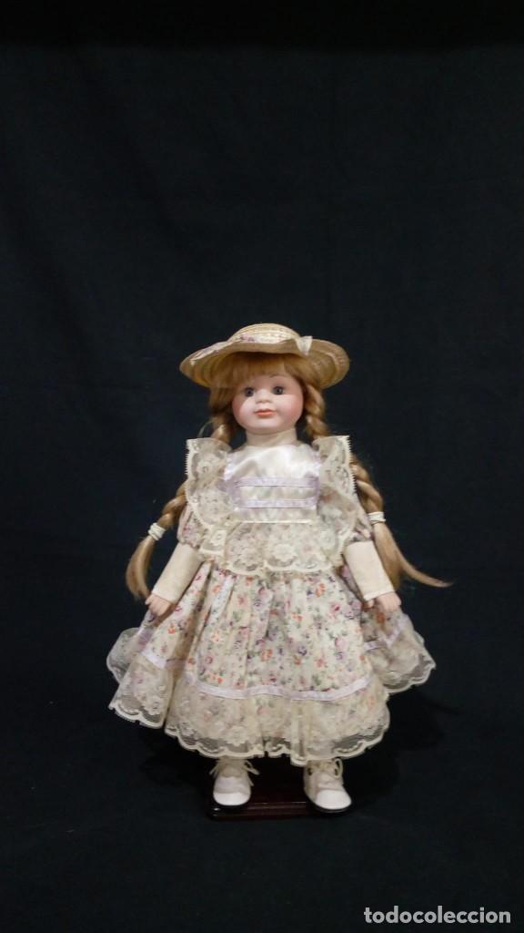 Mu&ntilde;ecas porcelana: Mu&ntilde;eca de porcelana - Foto 1