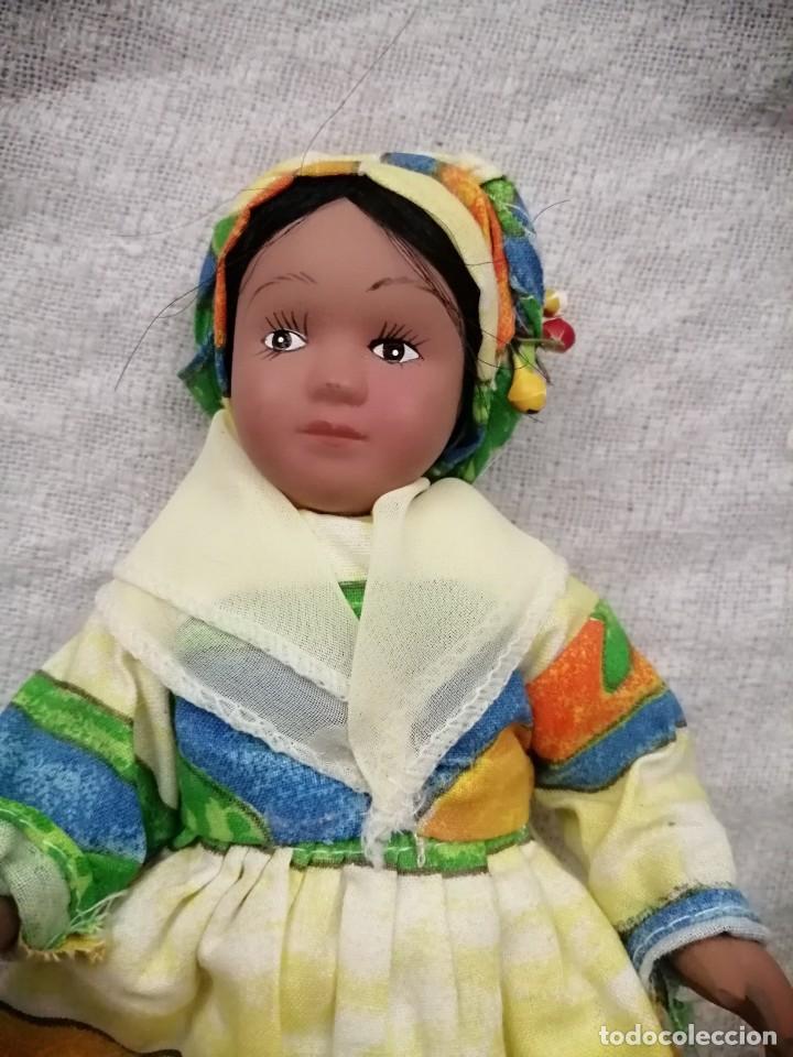 Mu&ntilde;ecas porcelana: Mu&ntilde;eca de porcelana - Foto 2