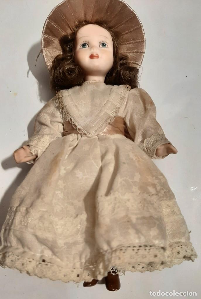 Mu&ntilde;ecas porcelana: MU&Ntilde;ECA DE PORCELANA - Foto 1