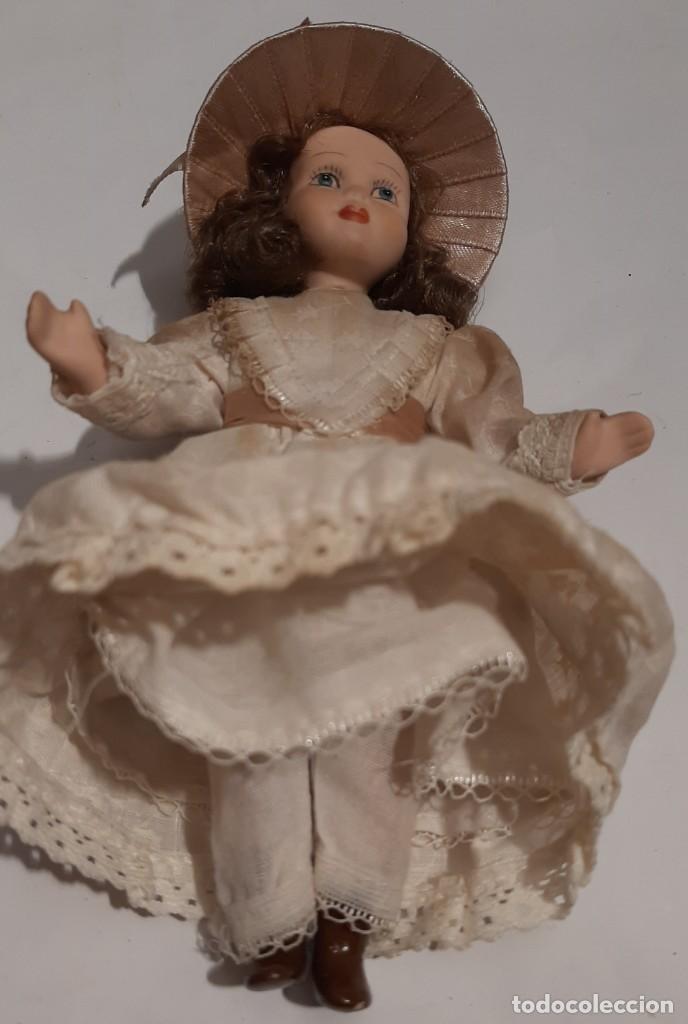 Mu&ntilde;ecas porcelana: MU&Ntilde;ECA DE PORCELANA - Foto 2