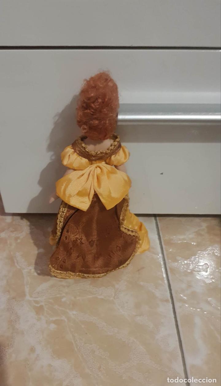 Mu&ntilde;ecas porcelana: Dama de &Eacute;poca en porcelana Mathilde de la Mole - Foto 2