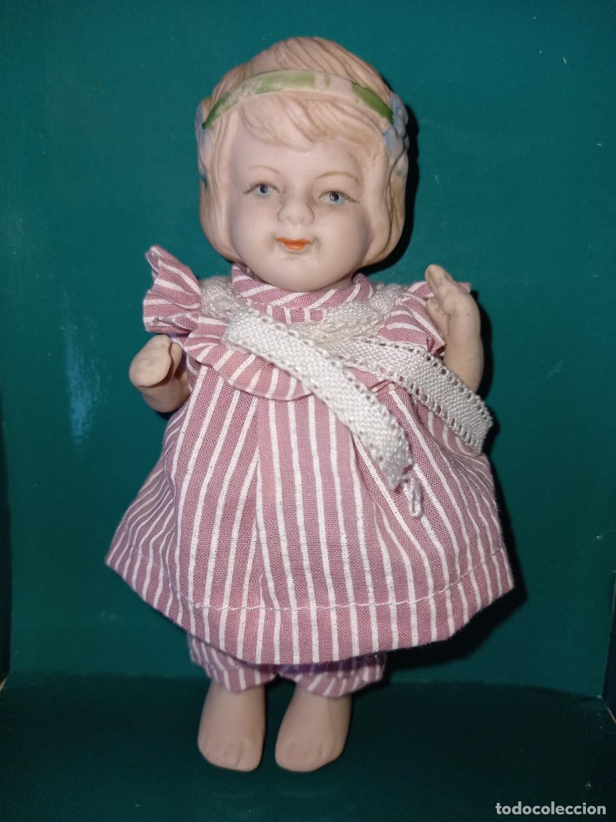 Mu&ntilde;ecas porcelana: Mu&ntilde;eca antigua 14 cm. - Foto 1