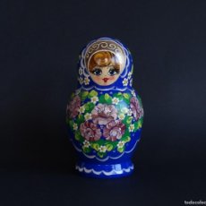 Muñecas Porcelana: MATRIOSHKA RUSA, 5 MUÑECAS. PINTADAS A MANO. AÑOS 50